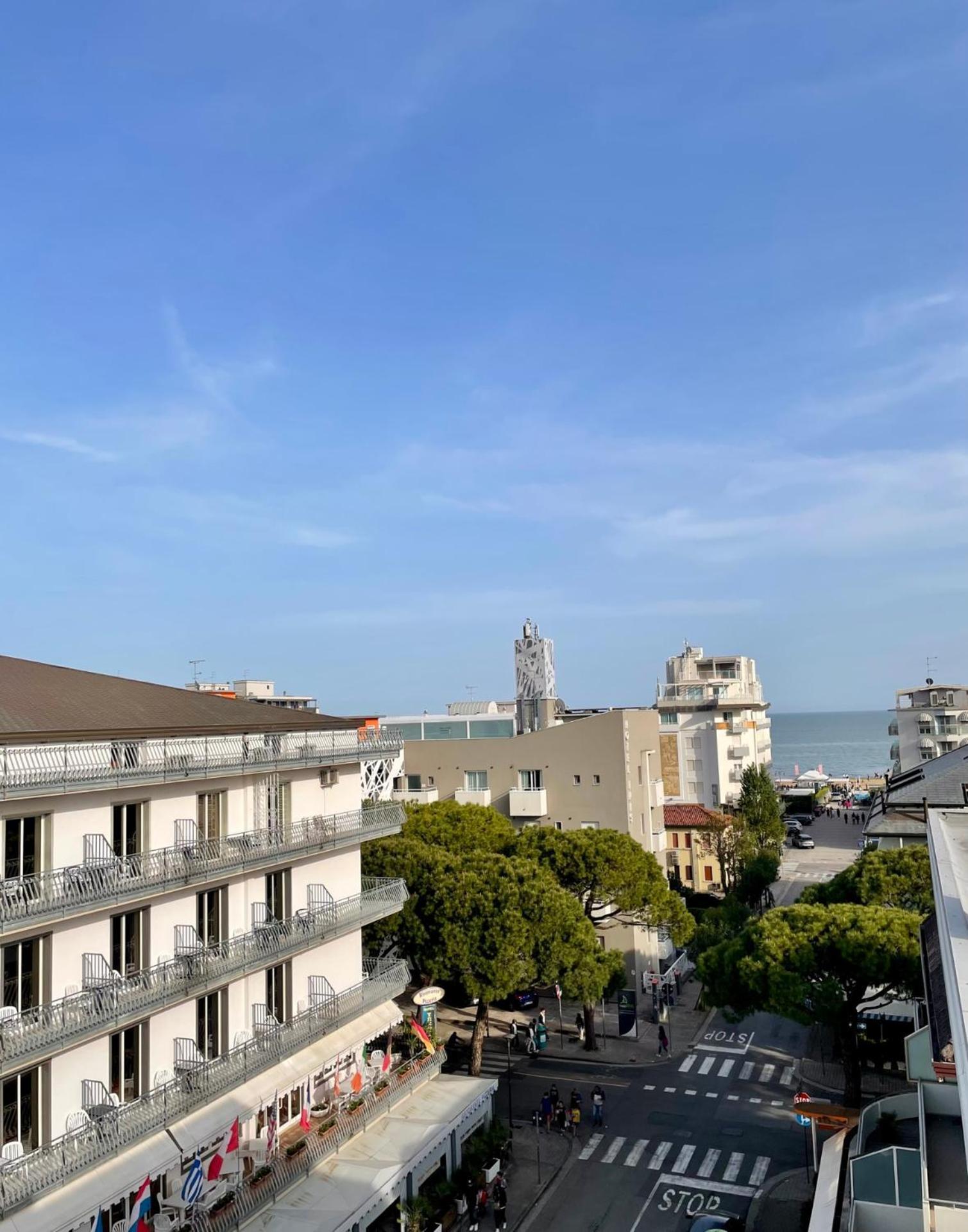 Hotel Portofino Lido di Jesolo Exterior foto