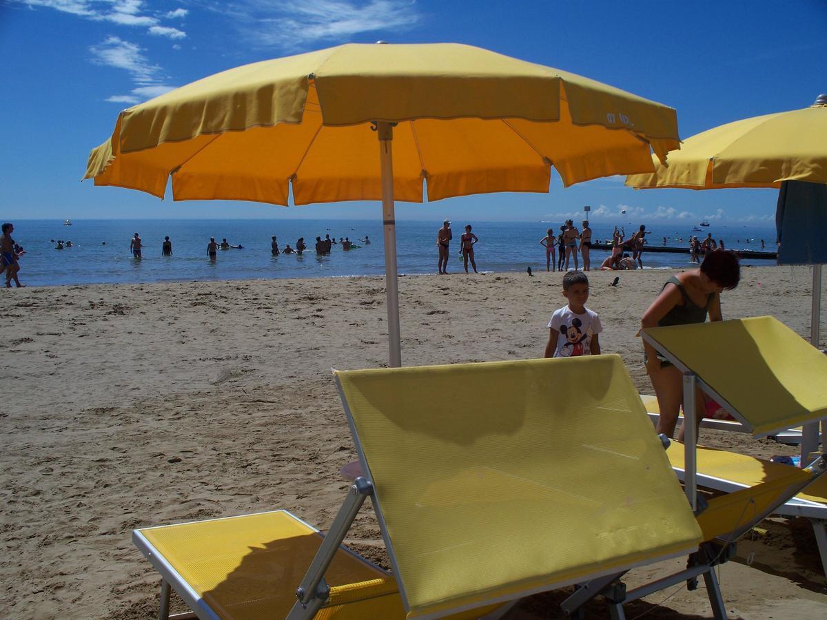 Hotel Portofino Lido di Jesolo Exterior foto